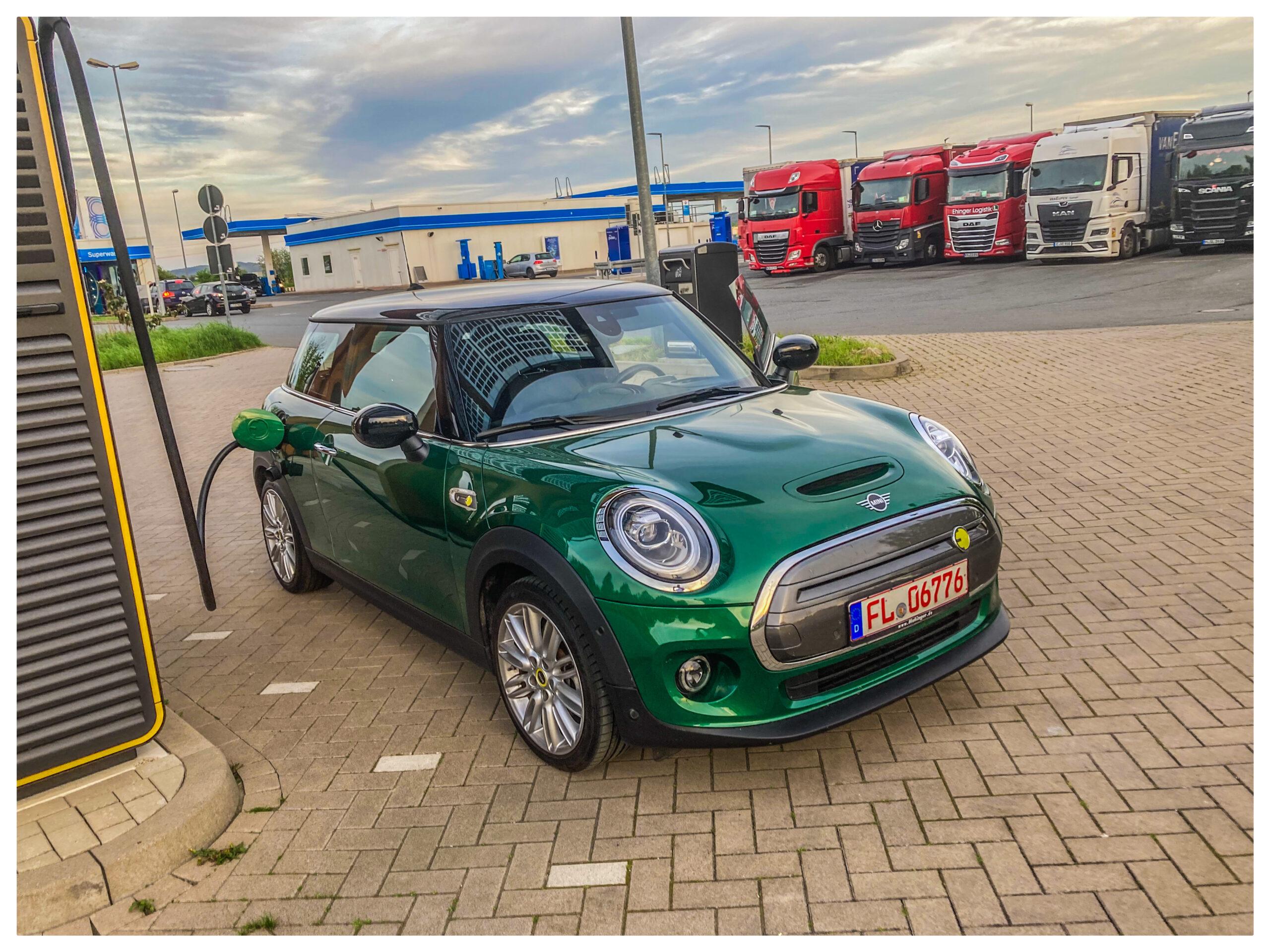 Minicooper SE Quick Cars Bilimport